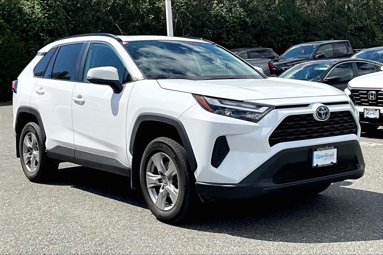 Used 2022 Toyota RAV4 HYBRID XLE AWD for sale in Abbotsford, BC