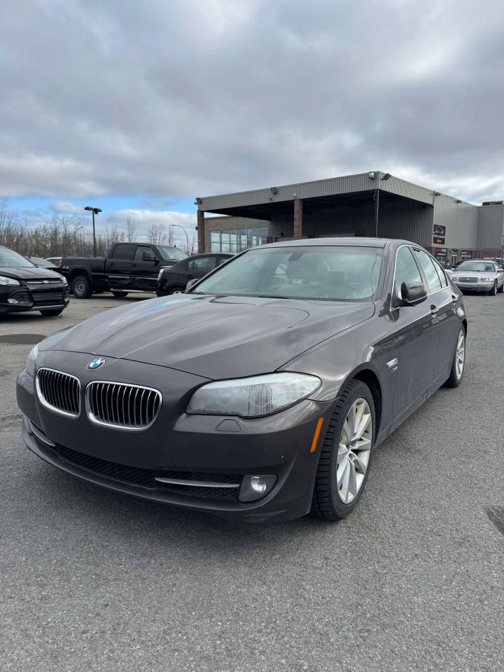 Used 2012 BMW 5 Series 528i xDrive for sale in Vaudreuil-Dorion, QC