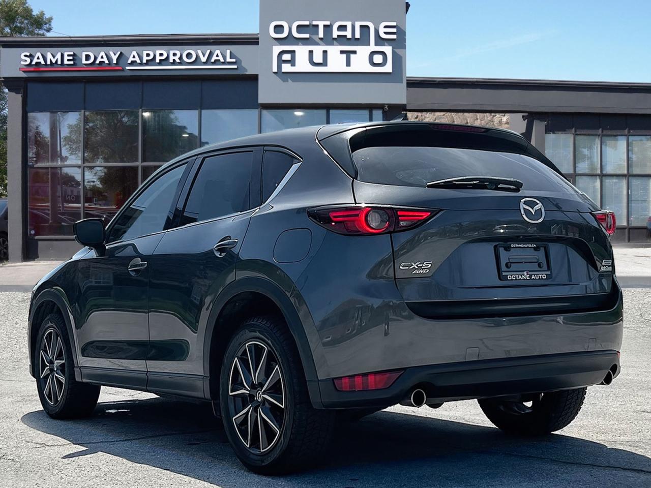 2017 Mazda CX-5 Grand Touring AWD - Photo #4