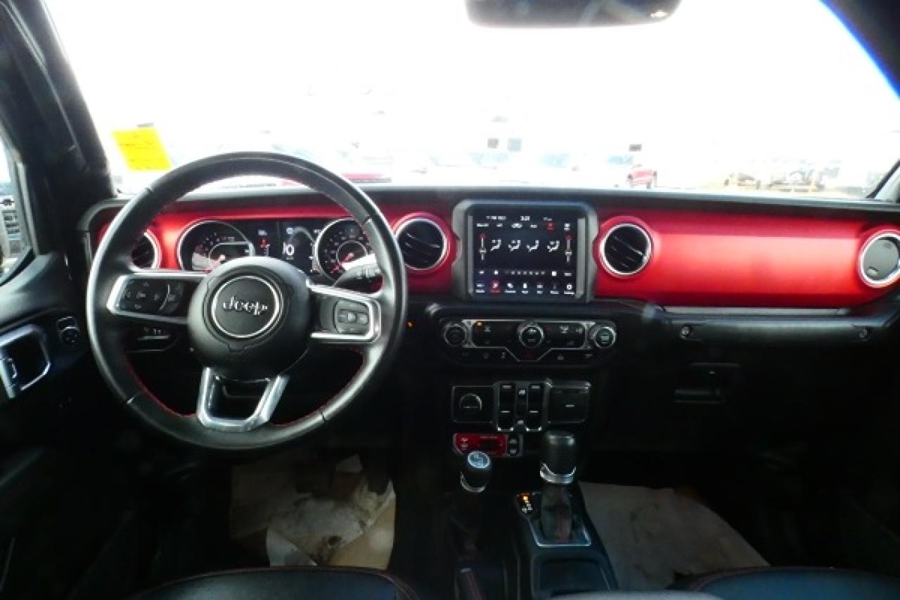 2022 Jeep Gladiator Rubicon w/Leather seats, NAV, BUC - Photo #11