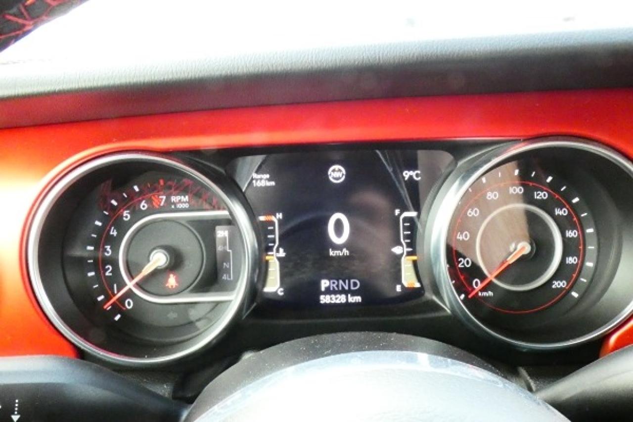2022 Jeep Gladiator Rubicon w/Leather seats, NAV, BUC - Photo #12
