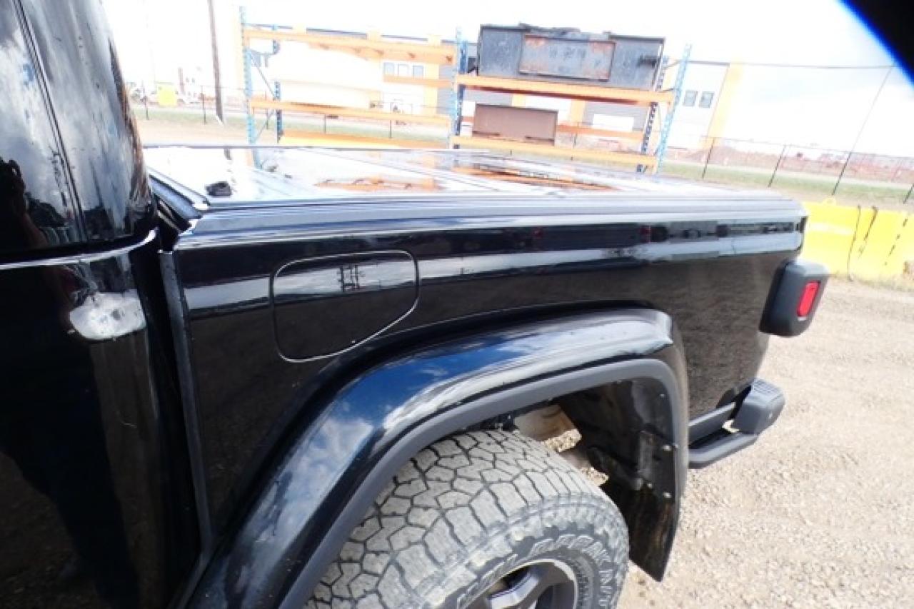 2022 Jeep Gladiator Rubicon w/Leather seats, NAV, BUC - Photo #17