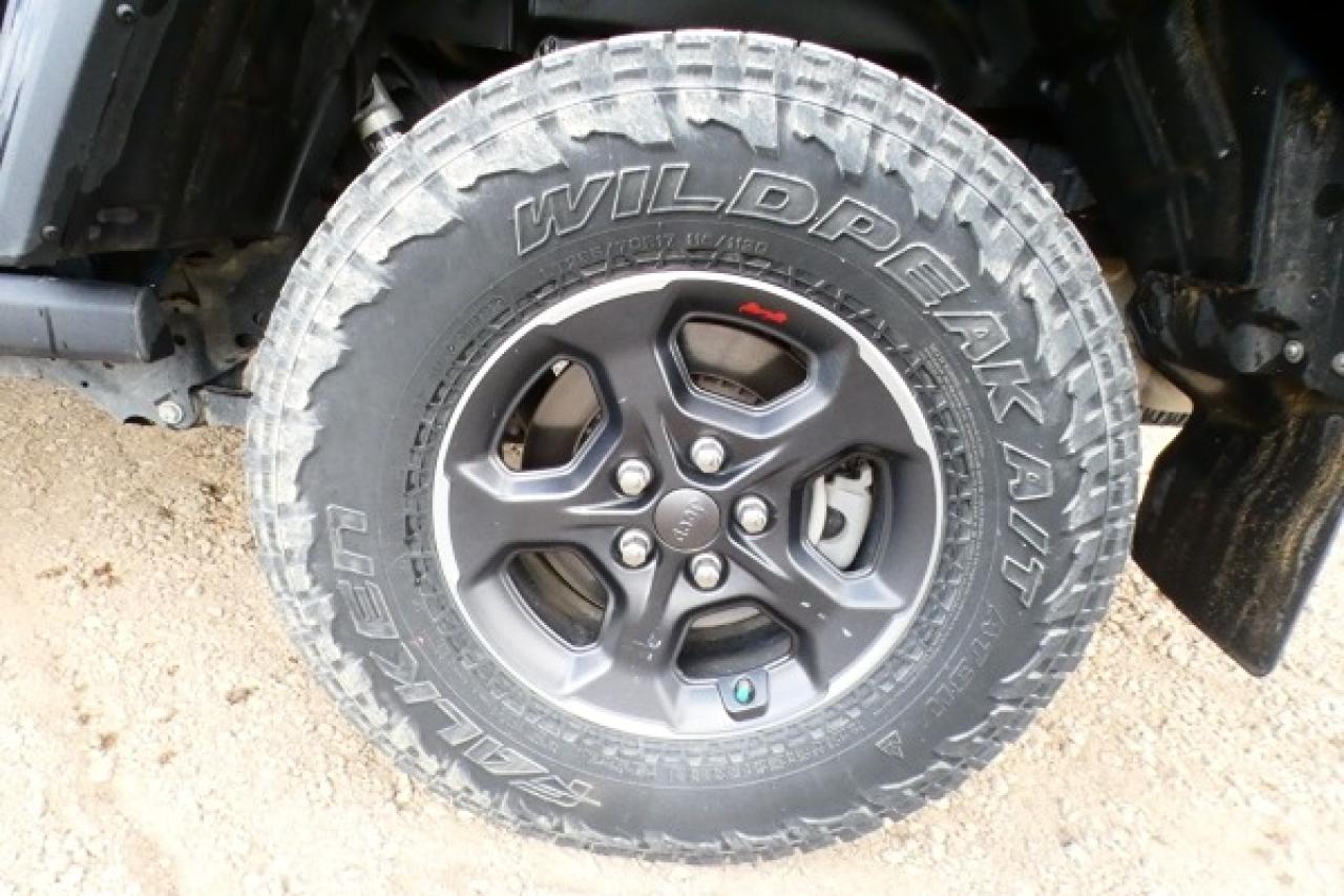 2022 Jeep Gladiator Rubicon w/Leather seats, NAV, BUC - Photo #18
