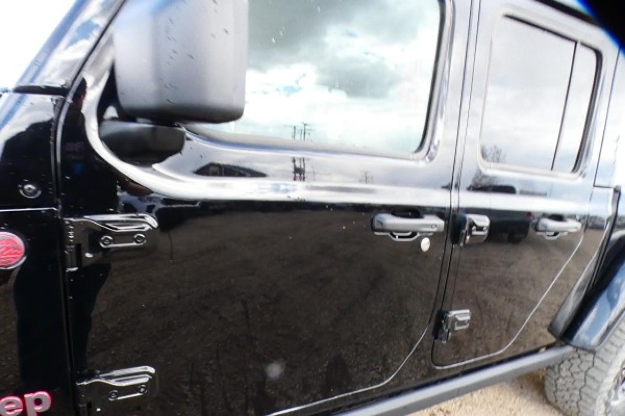 2022 Jeep Gladiator Rubicon w/Leather seats, NAV, BUC - Photo #27