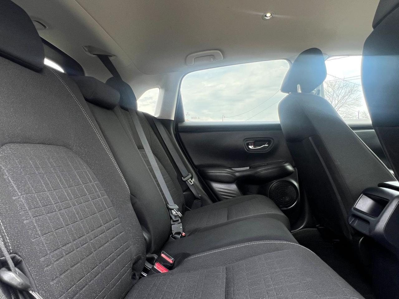 2023 Honda HR-V LX - Photo #9