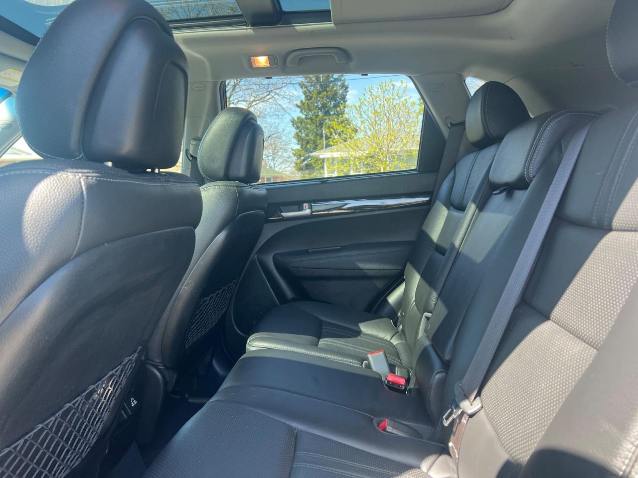 2015 Kia Sorento SX V6 Awd - Photo #17