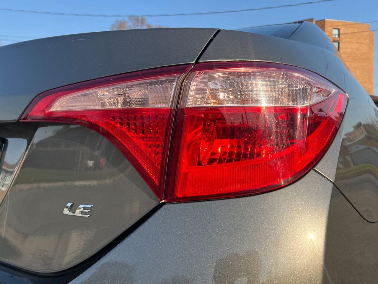 2019 Toyota Corolla LE - Photo #7