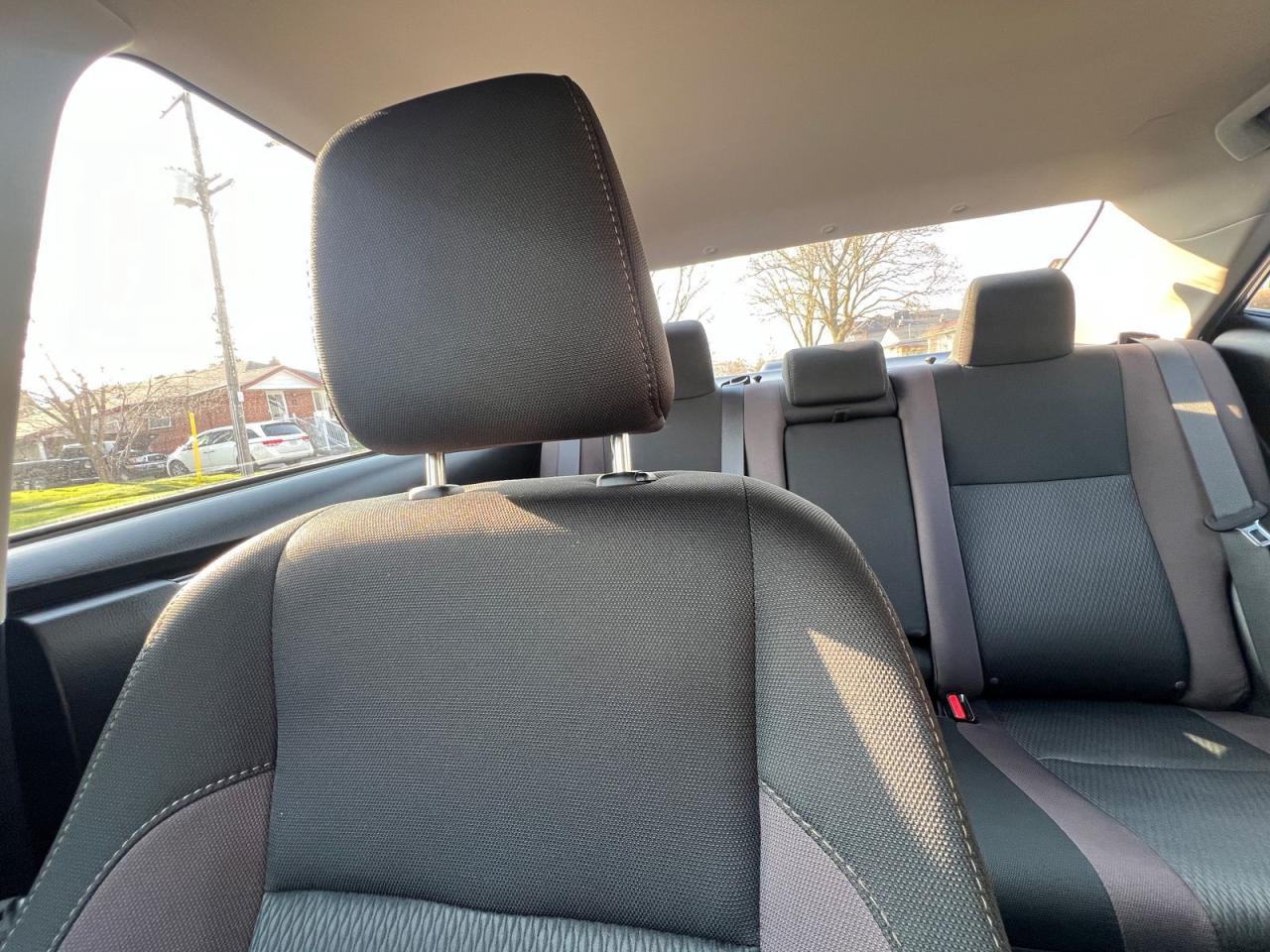 2019 Toyota Corolla LE - Photo #19