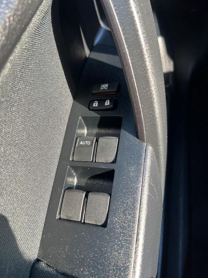 2019 Toyota Corolla LE - Photo #24