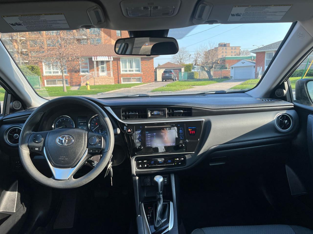2019 Toyota Corolla LE - Photo #22