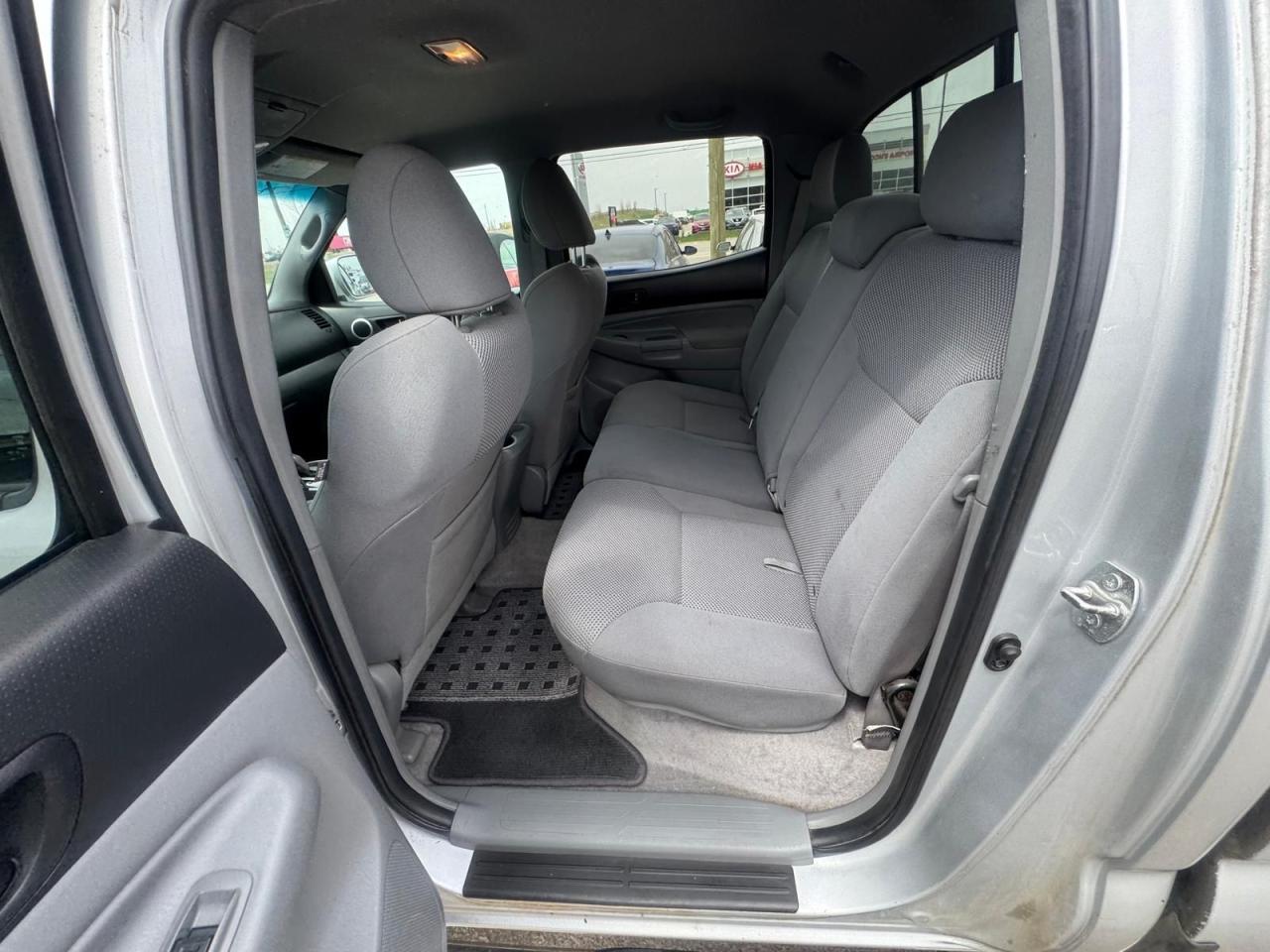 2009 Toyota Tacoma TRD, UNDERCOATED,  WELL MAINTAINED, NO ACCIDENTS - Photo #18