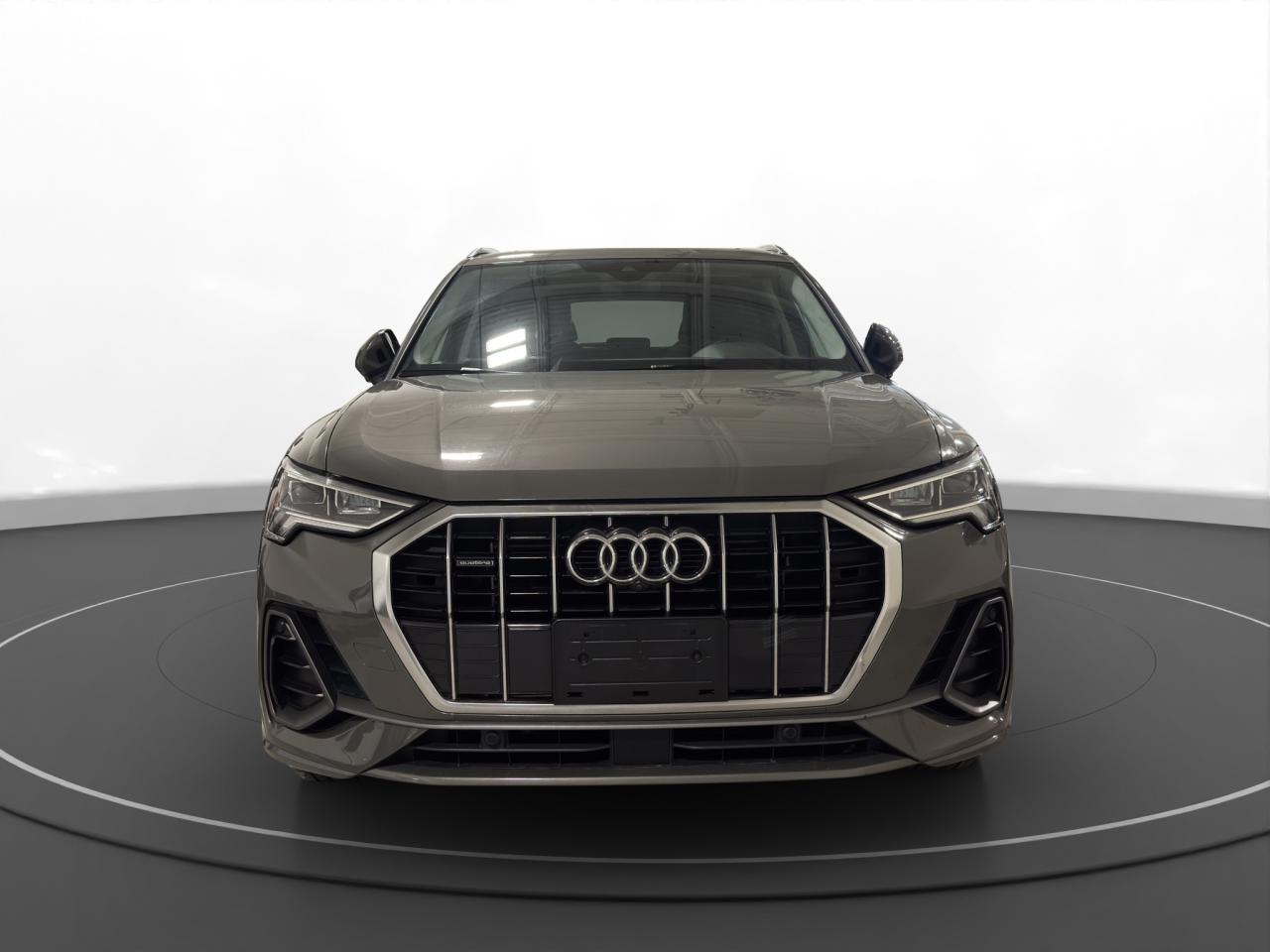 2020 Audi Q3 TECHNIK | S LINE - Photo #2