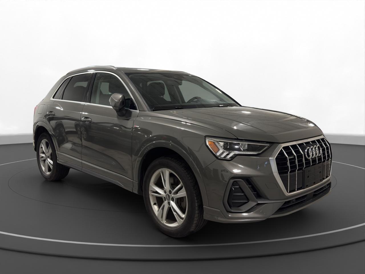 2020 Audi Q3 TECHNIK | S LINE - Photo #3