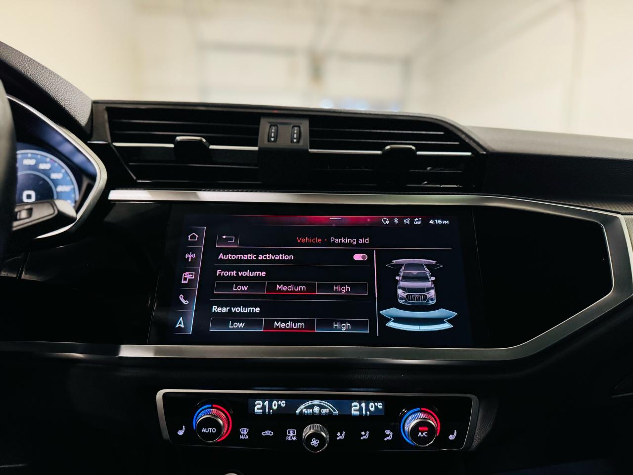 2020 Audi Q3 TECHNIK | S LINE - Photo #20