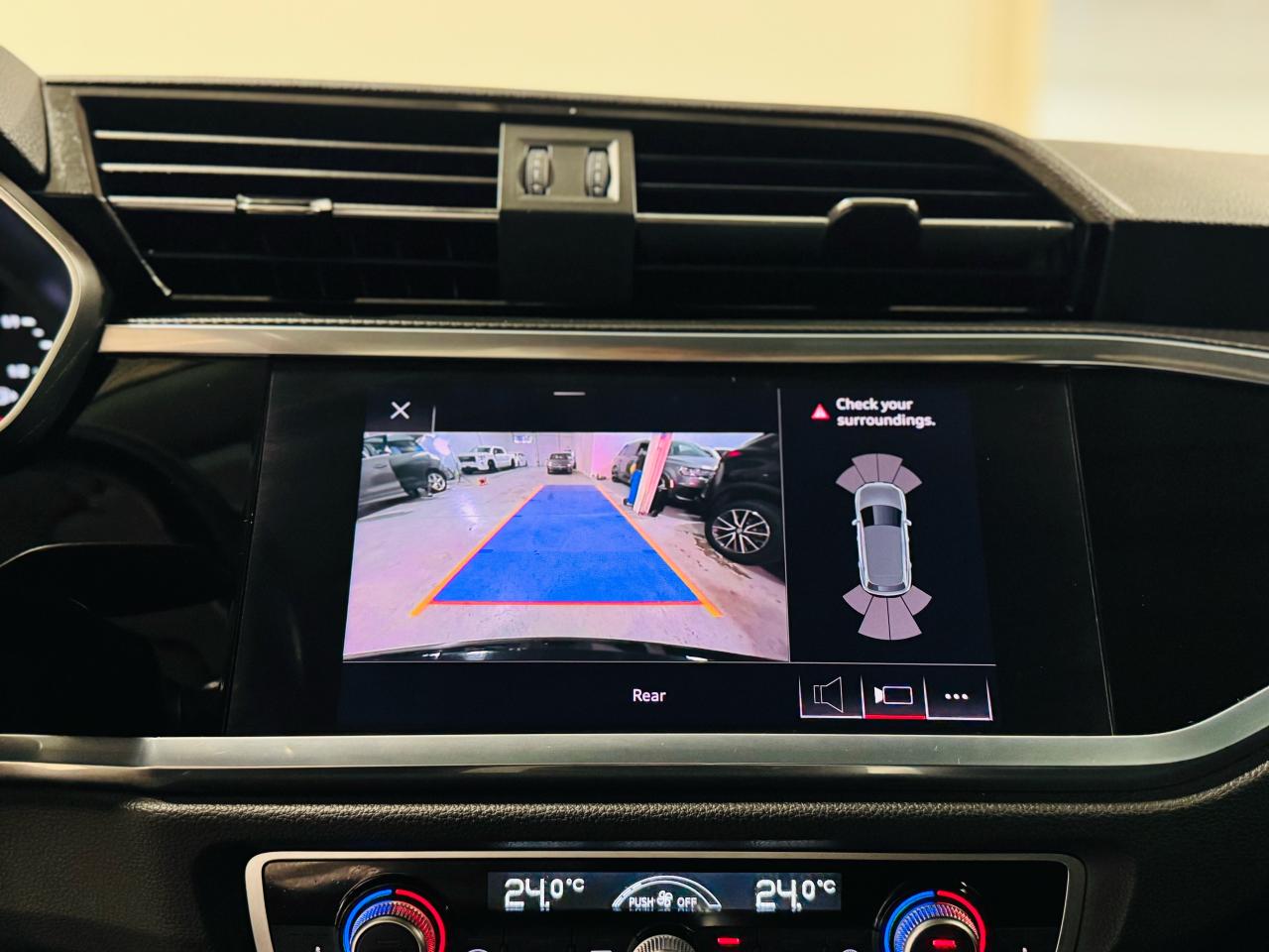 2021 Audi Q3 Progressiv | S LINE - Photo #11