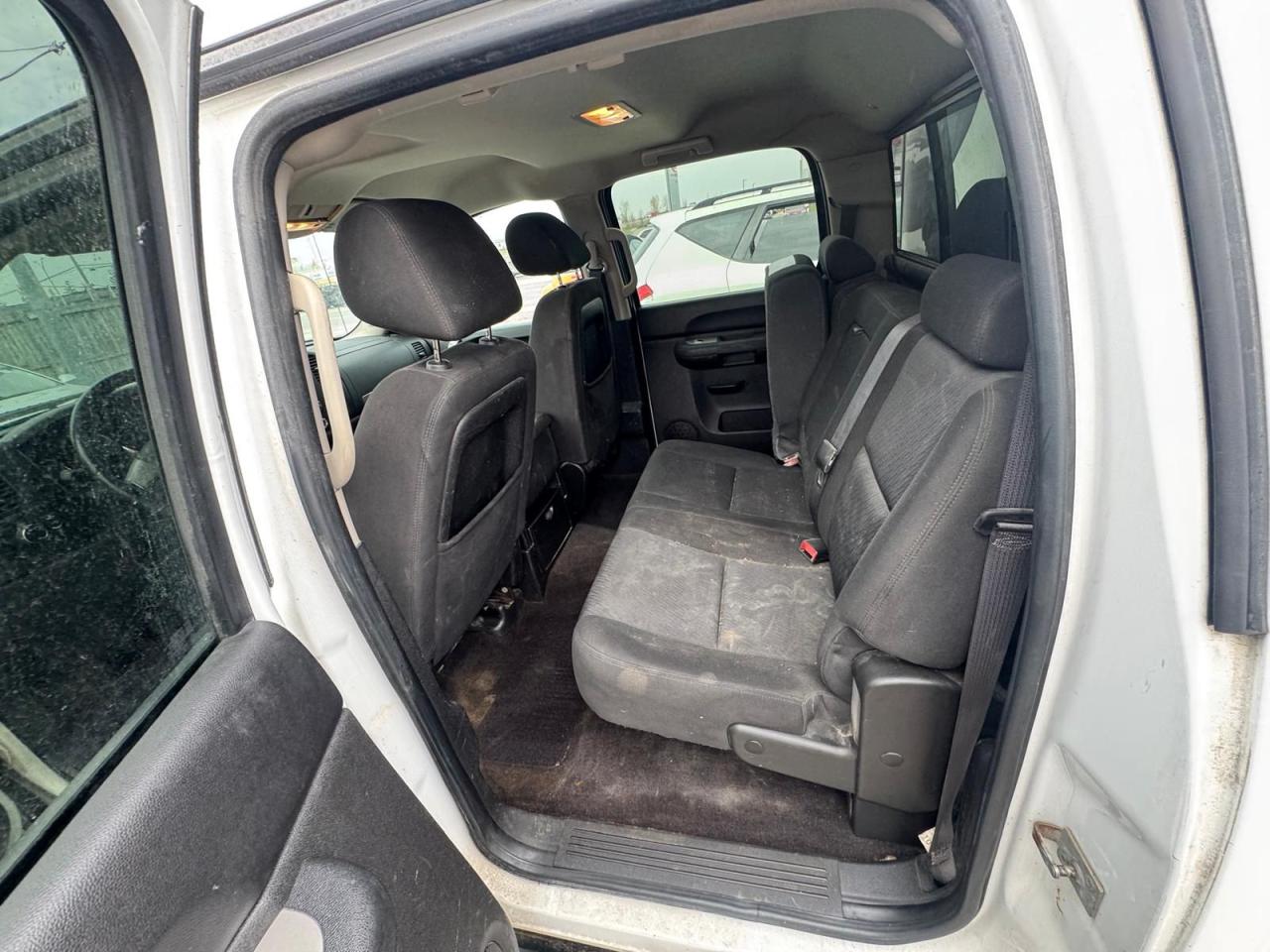 2010 GMC Sierra 1500 SLE, CREW CAB, 4X4, TOPPER, RACK, AS IS SPECIAL - Photo #10