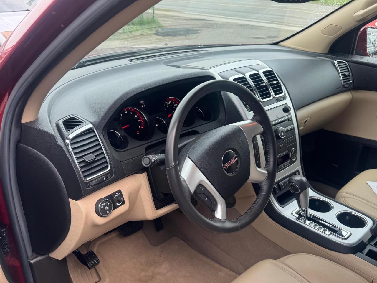 2011 GMC Acadia SLT, AWD, ONLY 35,000KMS, LEATHER, MINT, CERT - Photo #9