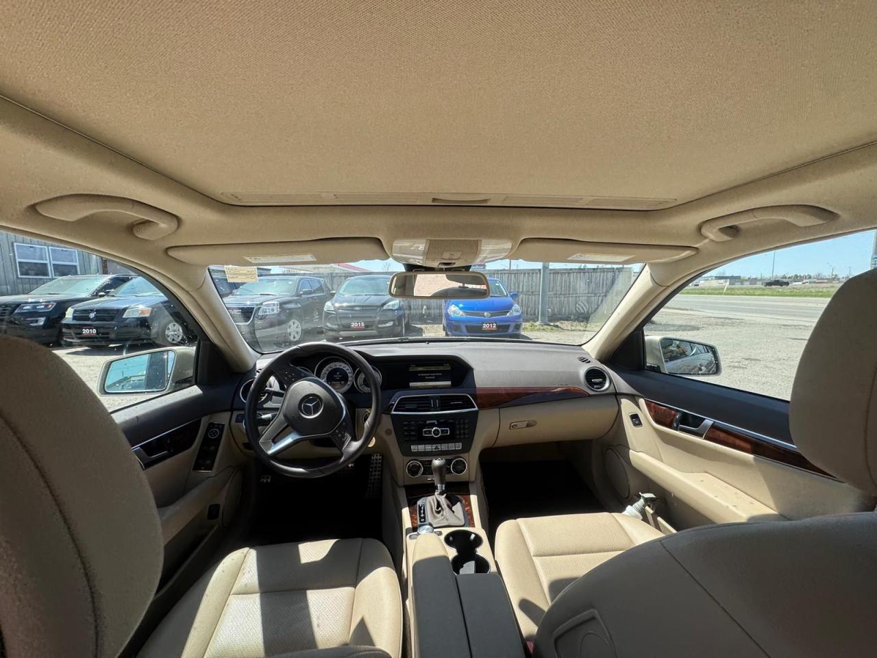 2012 Mercedes-Benz C-Class C300, 4MATIC, ONLY 44KMS, VERY CLEAN, CERTIFIED - Photo #9