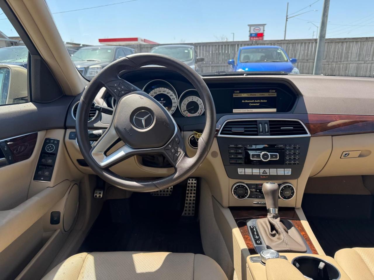 2012 Mercedes-Benz C-Class C300, 4MATIC, ONLY 44KMS, VERY CLEAN, CERTIFIED - Photo #10