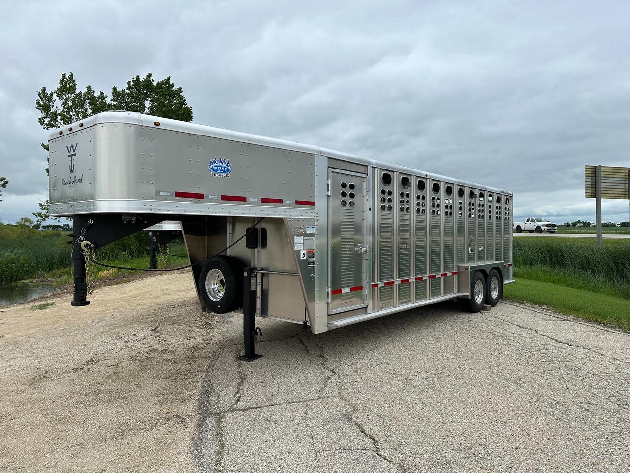2027 Wilson Trailer 24' Wilson Ranch Hand Photo0