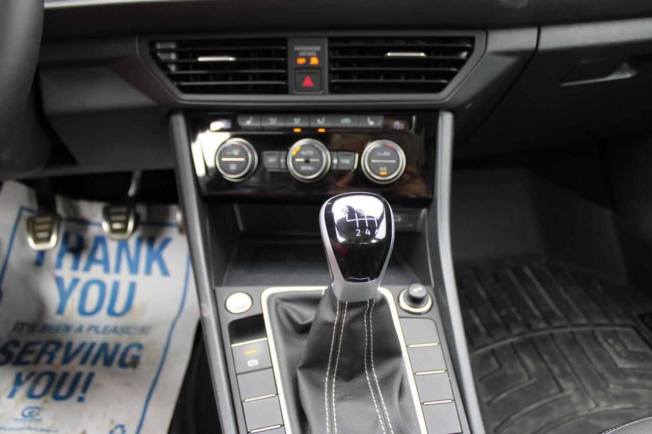 2024 Volkswagen Jetta Comfortline Manual - Photo #7