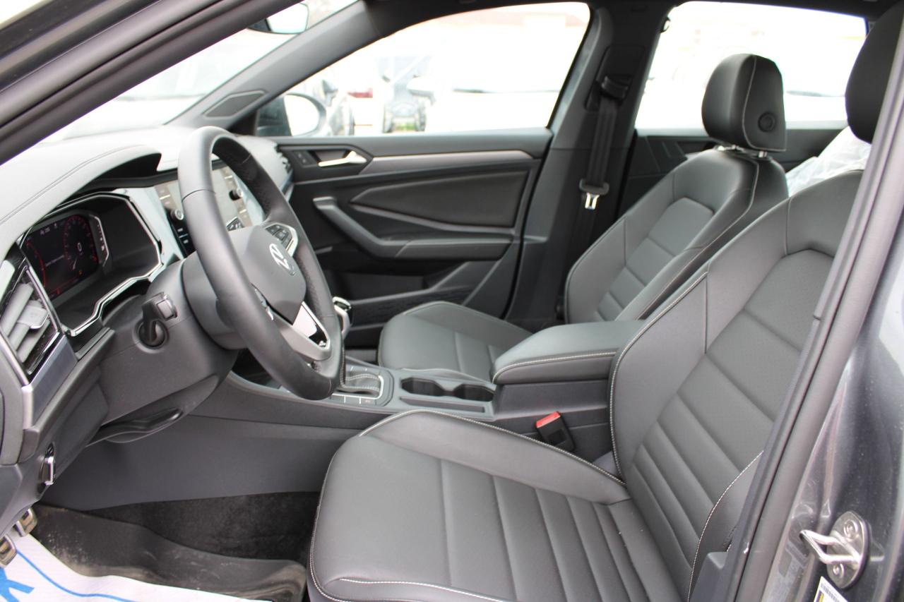 2024 Volkswagen Jetta Comfortline Manual - Photo #11