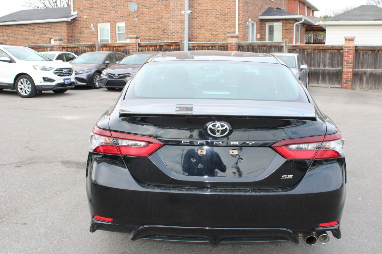 2022 Toyota Camry SE - Photo #5