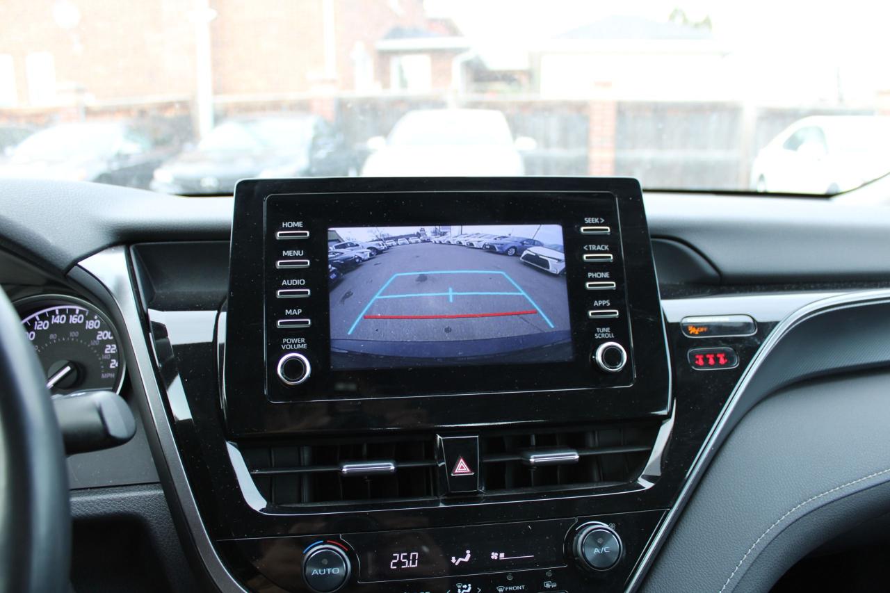 2022 Toyota Camry SE - Photo #12