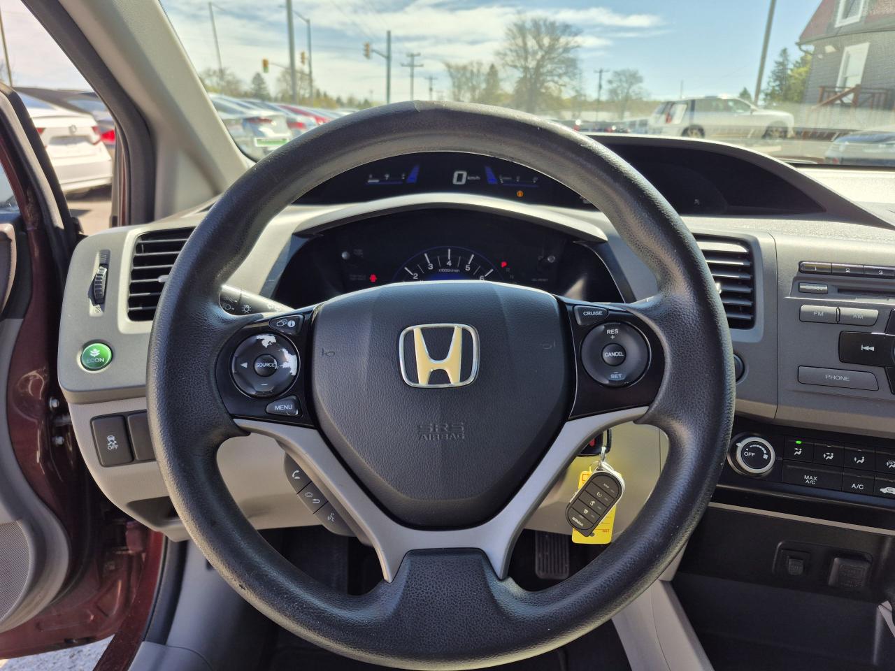 2012 Honda Civic Automatic + Certified! Photo15