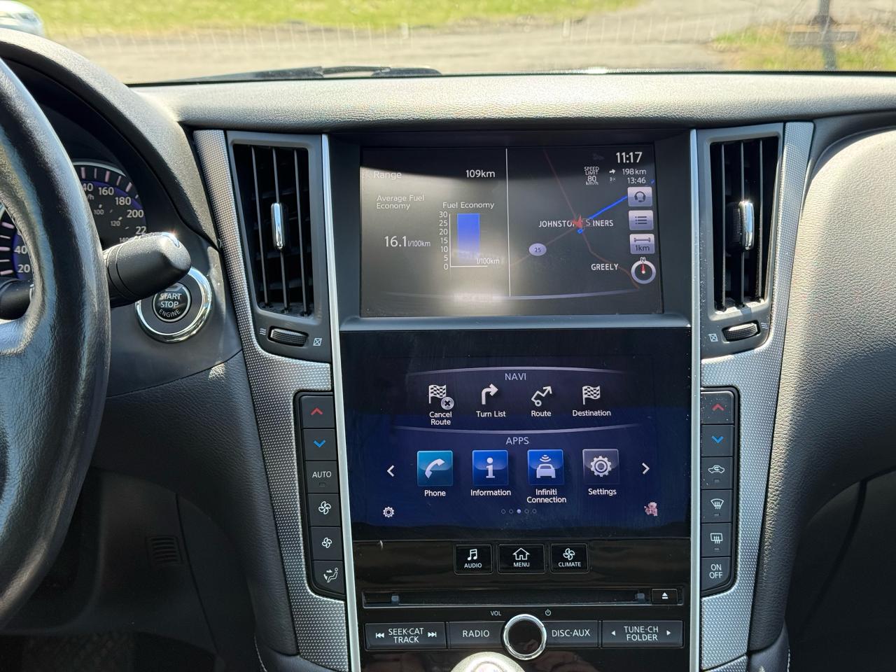 2015 Infiniti Q50  - Photo #13