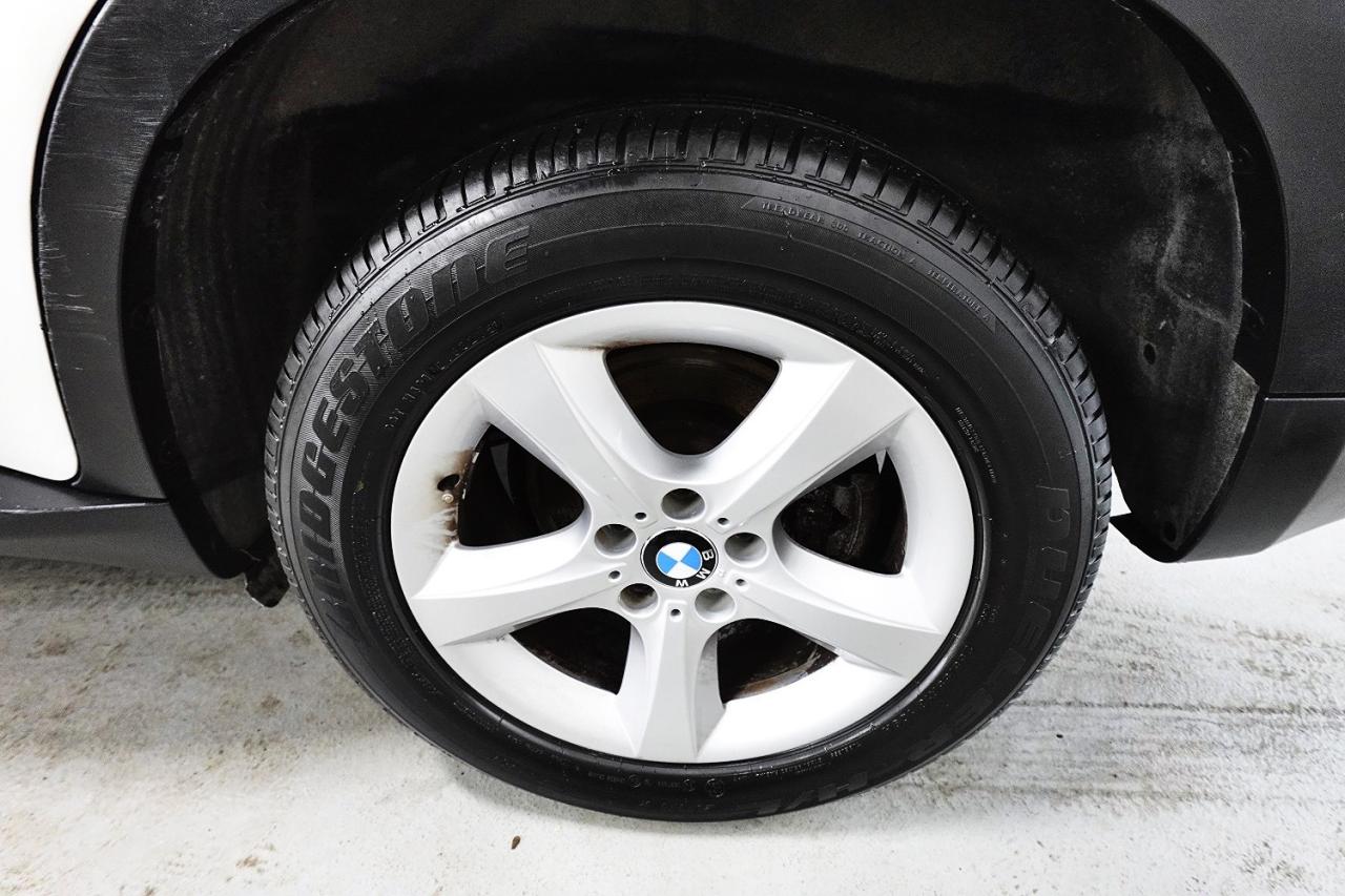 2010 BMW X5 LOW KM FOR YEAR ,ONE OWNER,WELL MAINTAIN - Photo #9