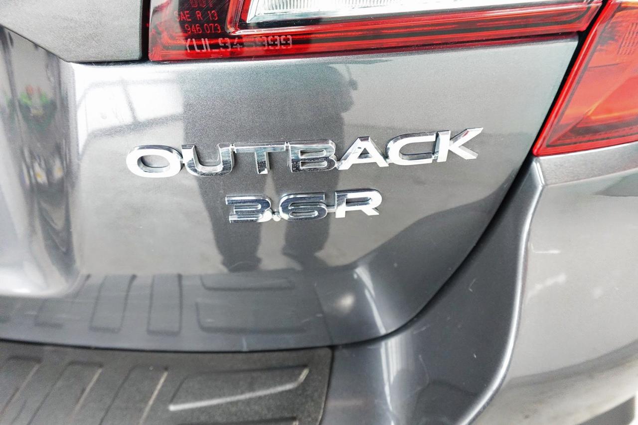2018 Subaru Outback 3.6R PREMIUM, NO ACCIDENT, CARPLAY - Photo #8