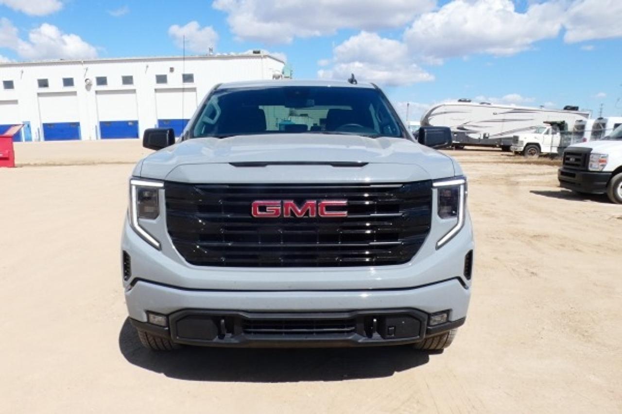 2024 GMC Sierra 1500 Elevation DURAMAX DSL w/Htd cloth, NAV, BUC - Photo #3
