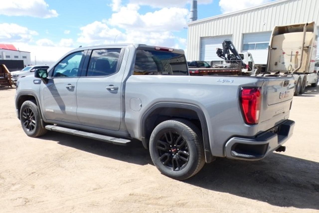 2024 GMC Sierra 1500 Elevation DURAMAX DSL w/Htd cloth, NAV, BUC - Photo #8