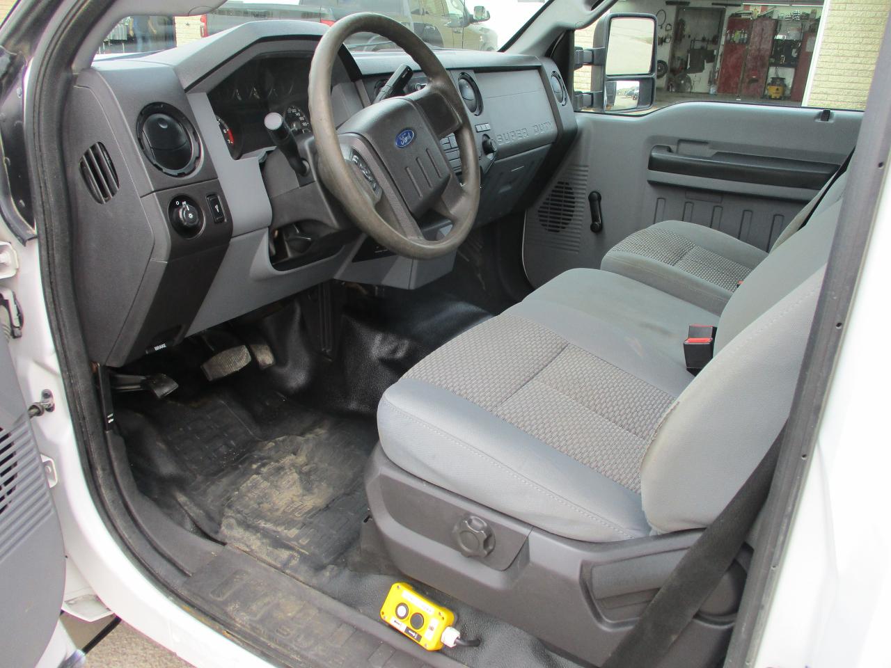 2015 Ford F-350 XL - Photo #7