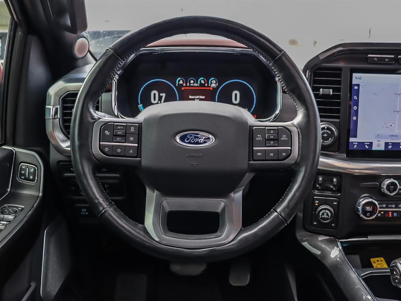 2021 Ford F-150 Lariat SuperCrew 5.5-ft. Bed 4WD Photo