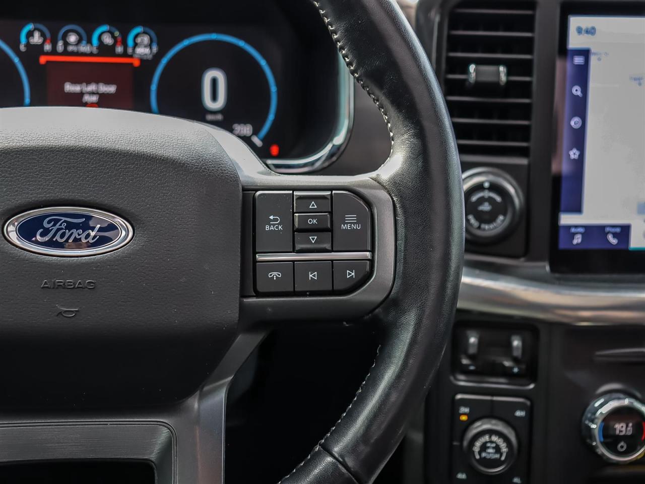 2021 Ford F-150 Lariat SuperCrew 5.5-ft. Bed 4WD Photo