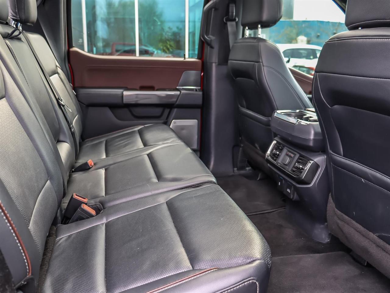 2021 Ford F-150 Lariat SuperCrew 5.5-ft. Bed 4WD Photo