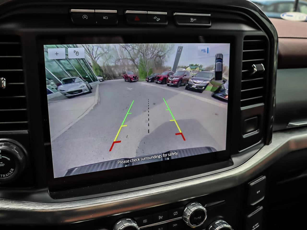 2021 Ford F-150 Lariat SuperCrew 5.5-ft. Bed 4WD Photo