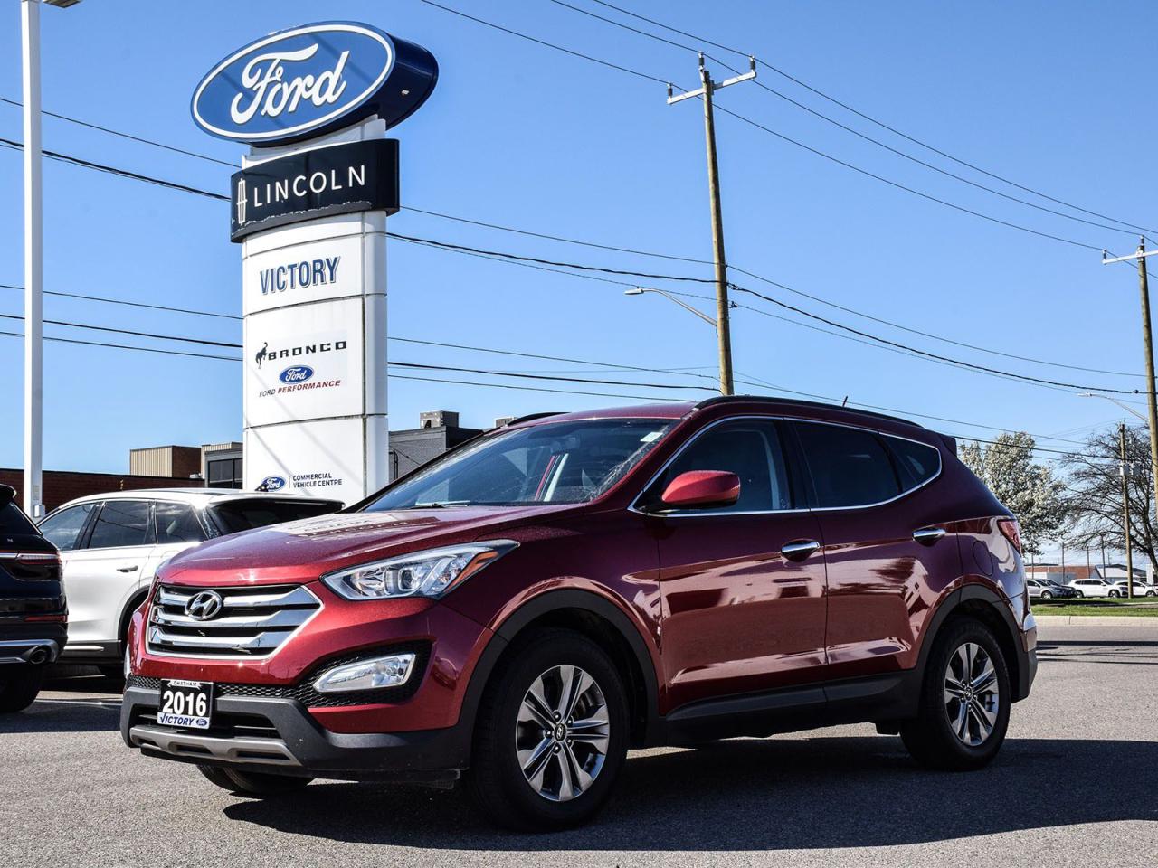Used 2016 Hyundai Santa Fe Sport 2.4 Premium Wireless Apple CarPlay / Android Auto | for sale in Chatham, ON