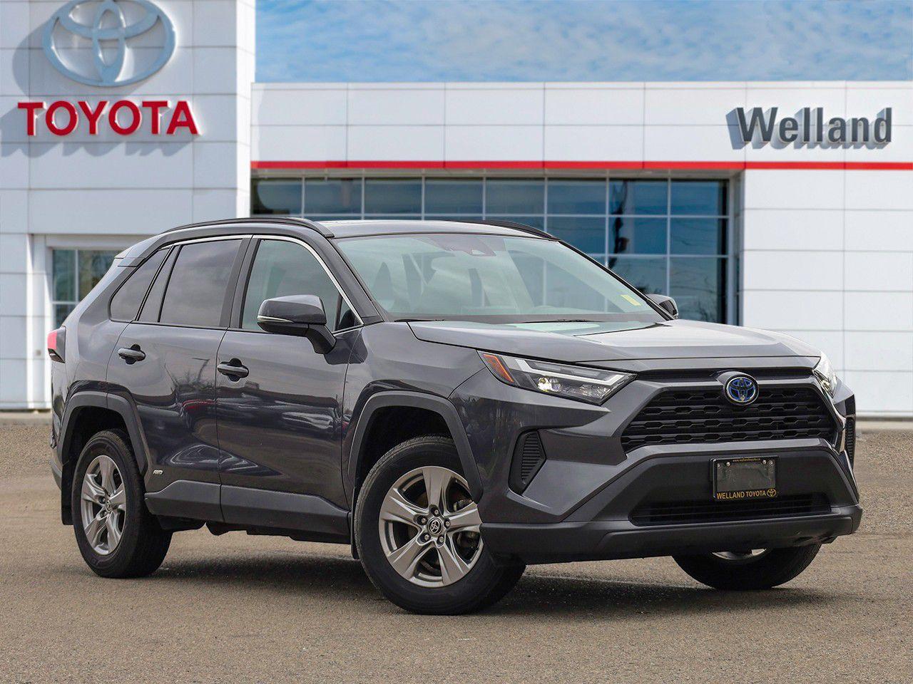 Used 2023 Toyota RAV4 Hybrid XLE for sale in Welland, ON