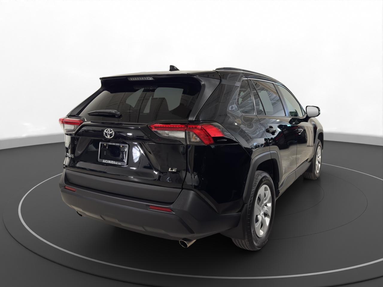 2021 Toyota RAV4 LE - Photo #7