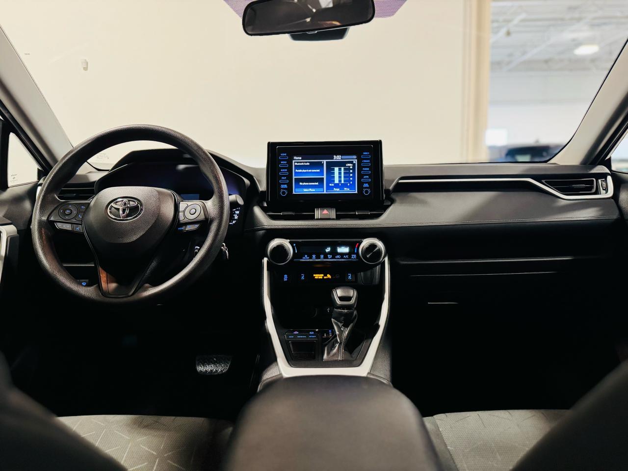 2021 Toyota RAV4 LE - Photo #23