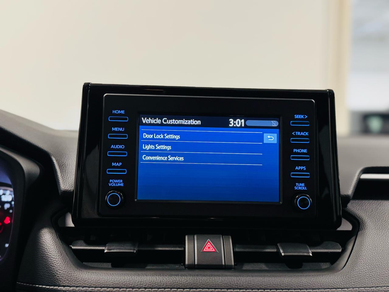 2021 Toyota RAV4 LE - Photo #19