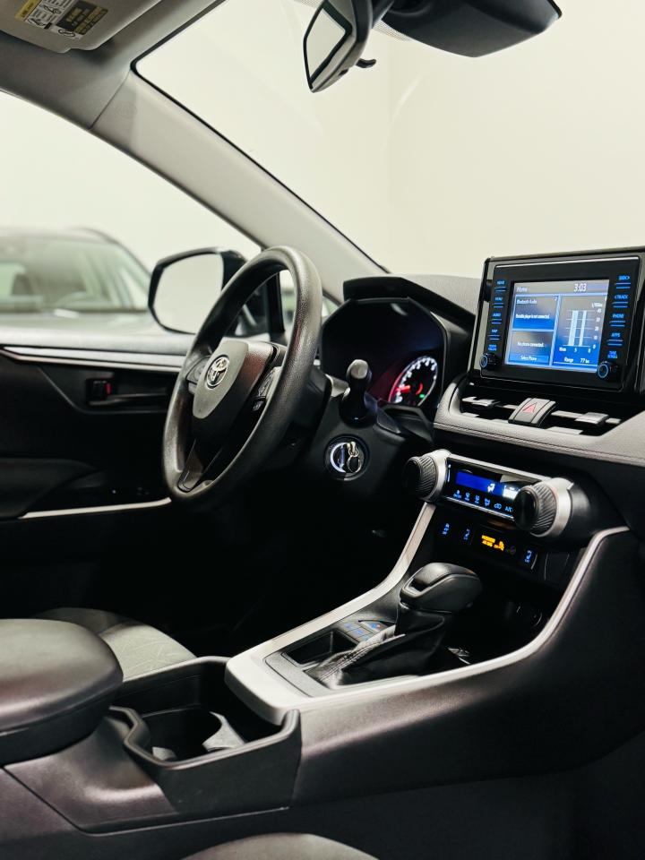 2021 Toyota RAV4 LE - Photo #26