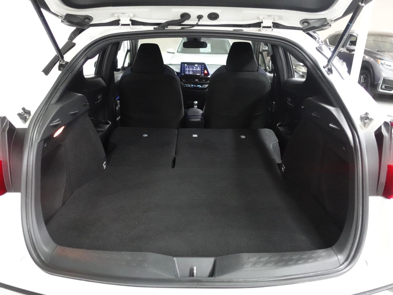 2020 Toyota C-HR XLE PREMIUM | LaneDep | Heated Seats | CarPlay
