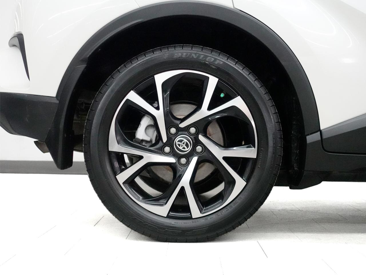 2020 Toyota C-HR XLE PREMIUM | LaneDep | Heated Seats | CarPlay
