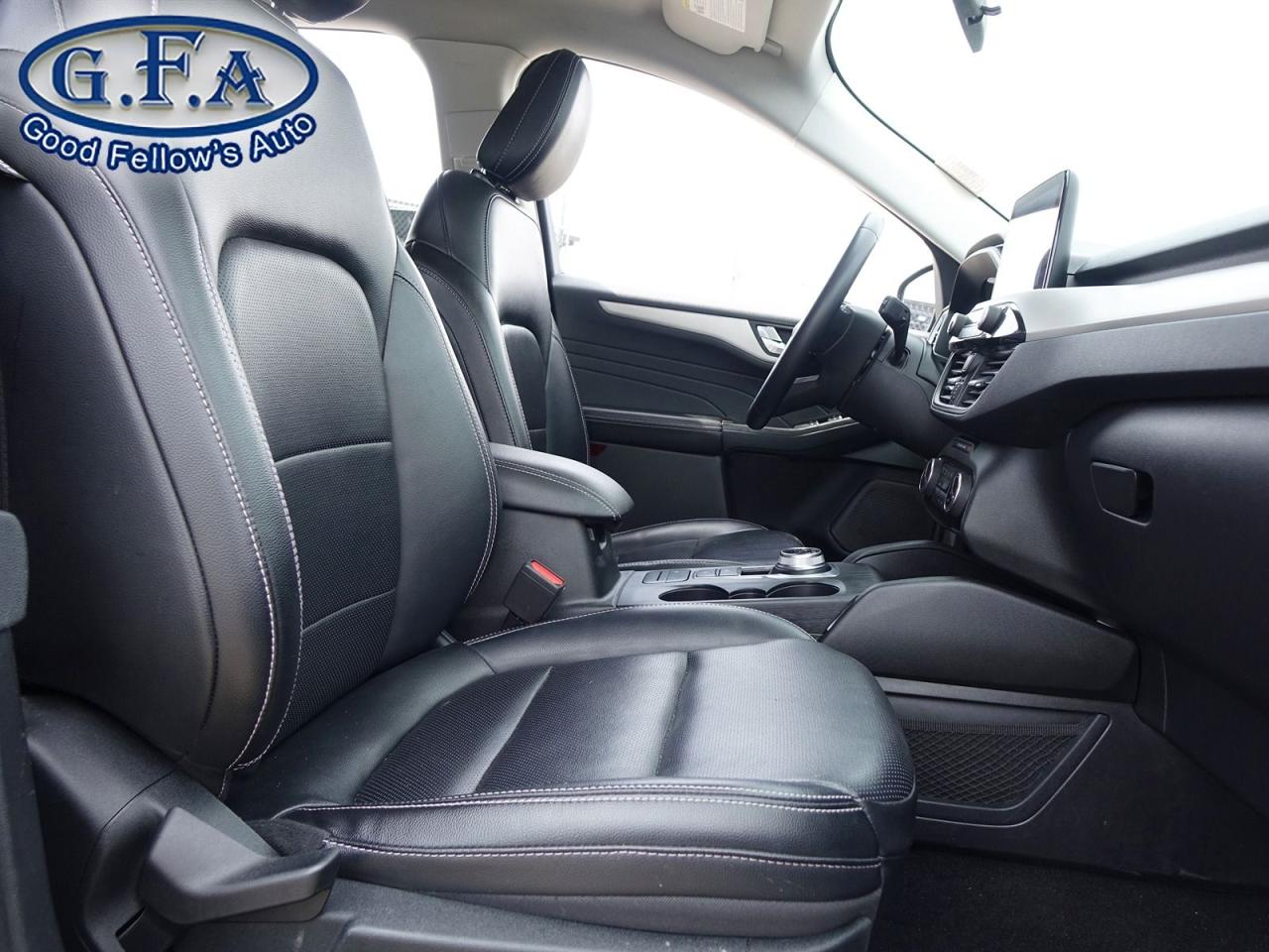 2022 Ford Escape SEL MODEL, AWD, LEATHER SEATS, NAVIGATION, REARVIE Photo10