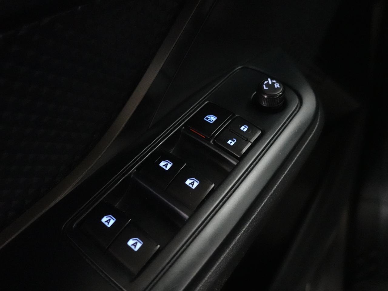 2019 Toyota C-HR LE | LaneDep | ACC | Backup Cam | CarPlay