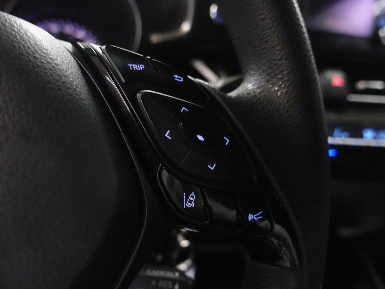 2019 Toyota C-HR LE | LaneDep | ACC | Backup Cam | CarPlay